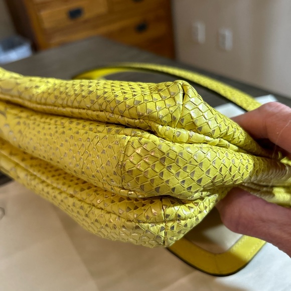 Coach Madison Pinnacle Lily Yellow Python Embossed Leather Hobo Shoulder Bag - Picture 8 of 16